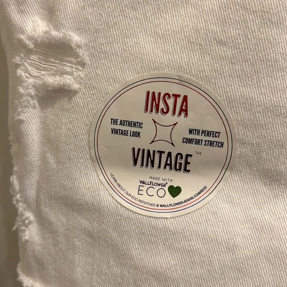 Wallflower White Short Overalls Size L - Picture 8 of 16